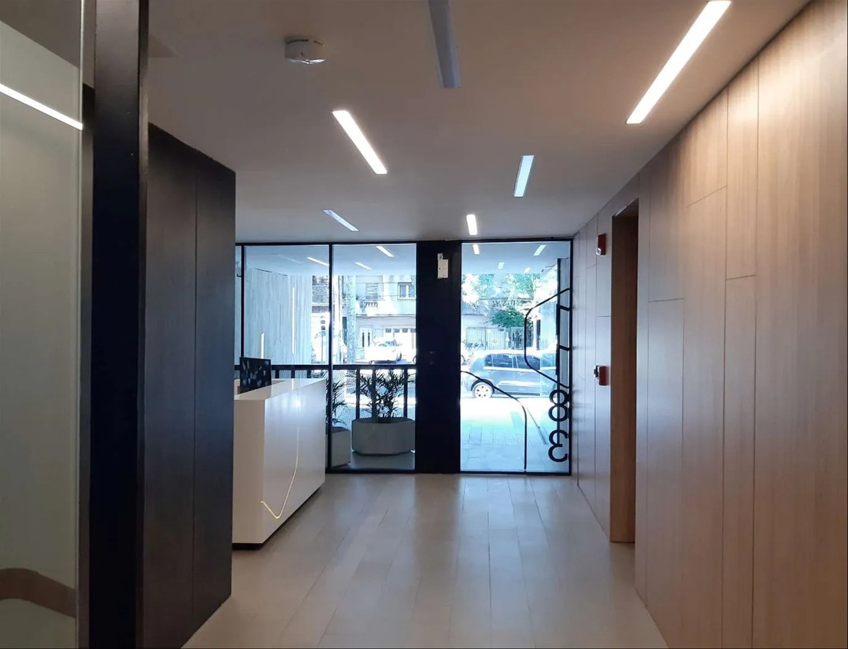 Oficina Pocitos Nuevo Con Patio-  Alquiler O Venta - Gran Oportunidad · Foto 3