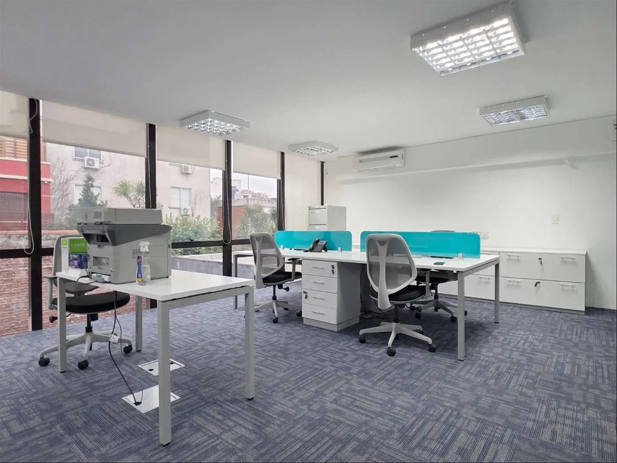 Oficina En Punta Carretas - Alquiler Para Empresa - Próxima A Rambla Y Shopping - 4 Cocheras Incluidas En El Precio · Foto 11