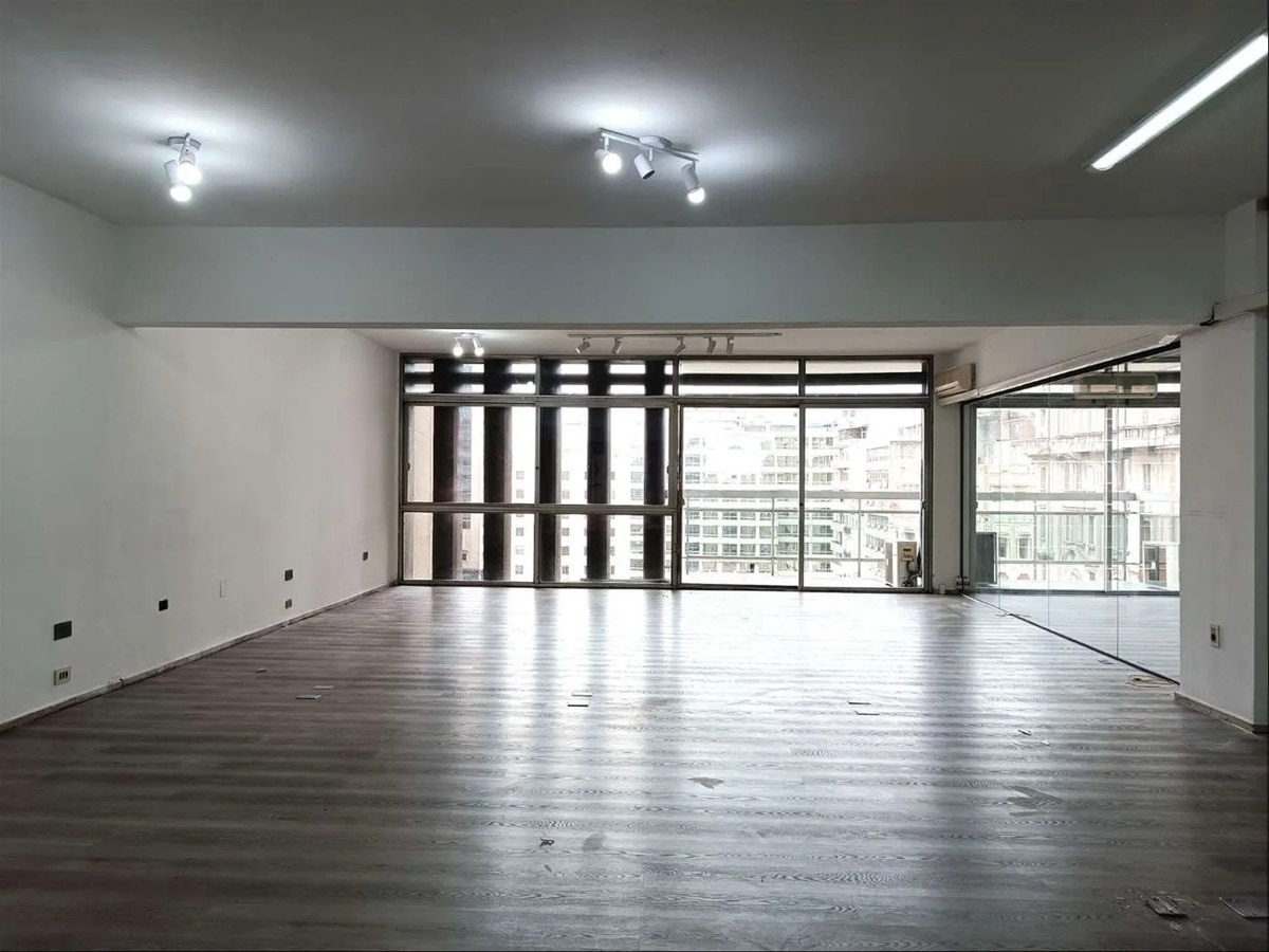 Alquiler O Venta - Oficina - Plaza Independencia - Centro A Pasos De Ciudad Vieja · Photo 7