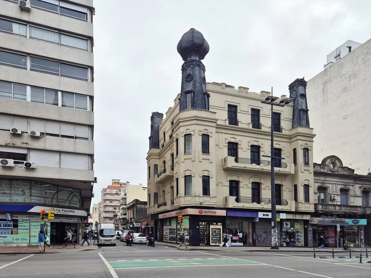 Alquiler - Oficinas - Centro - Edificio De Tres Pisos · Foto 2