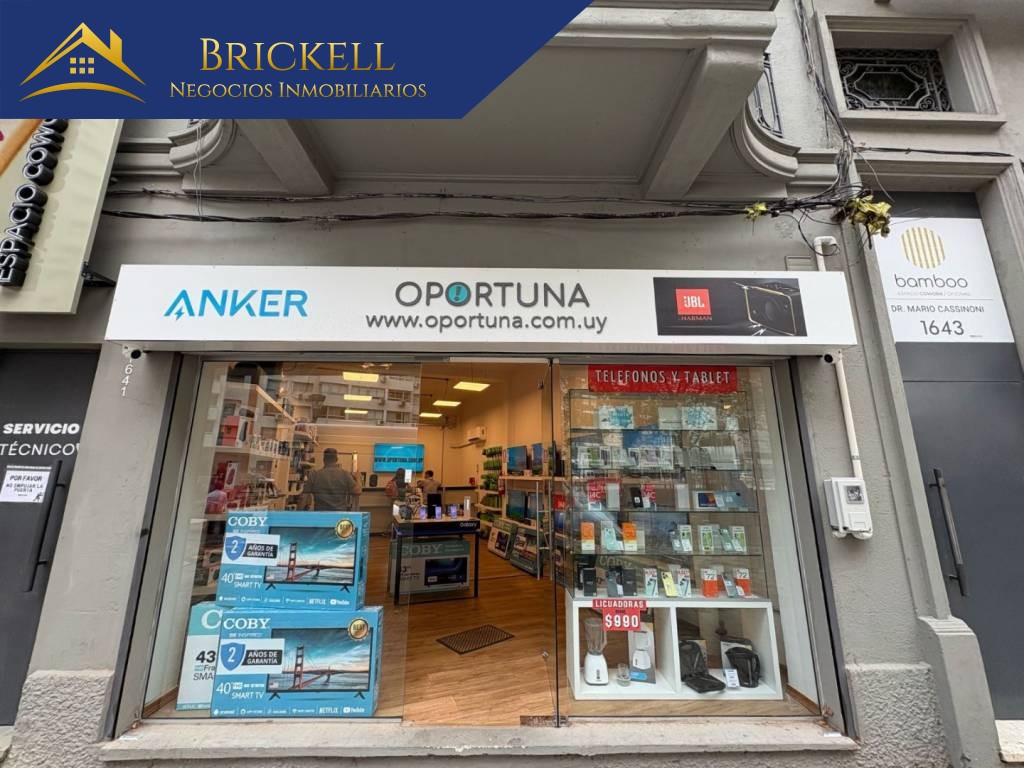 ALQUILER LOCAL COMERCIAL CON DEPOSITO zona tres cruces.