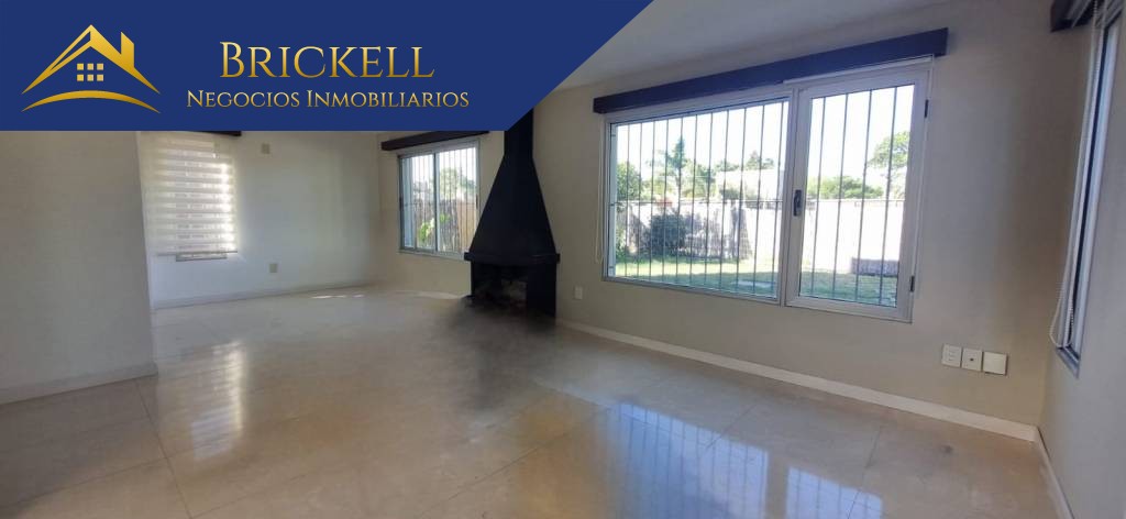 ALQUILER DE CASA EN LOMAS DE SOLYMAR SUR,  3 DORMITORIOS, 3 BAÑOS.