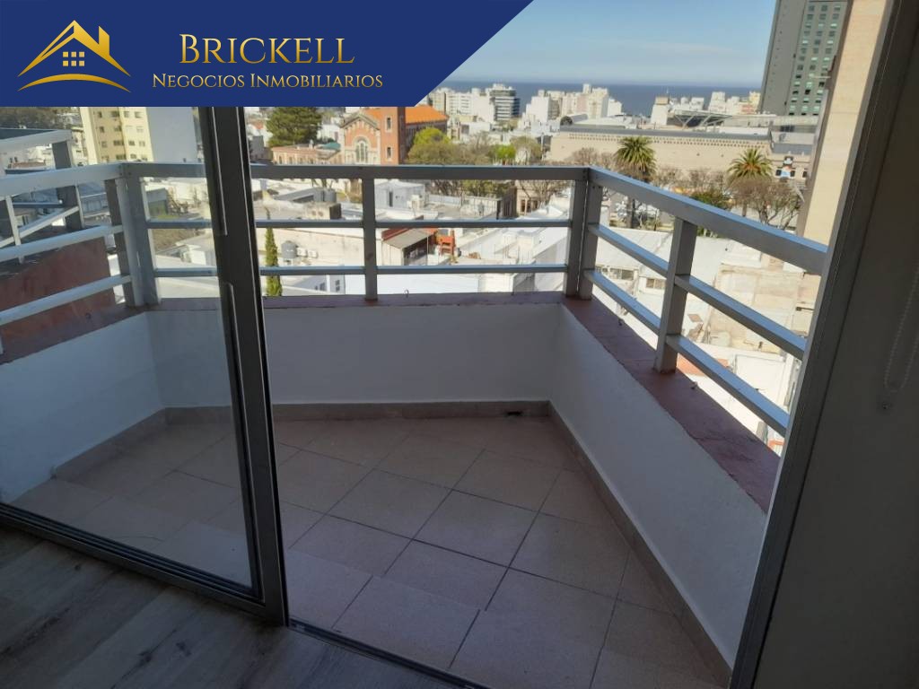 ALQUILER MONOAMBIENTE CON BALCON Y VISTA AL MAR EN PUNTA CARRETAS