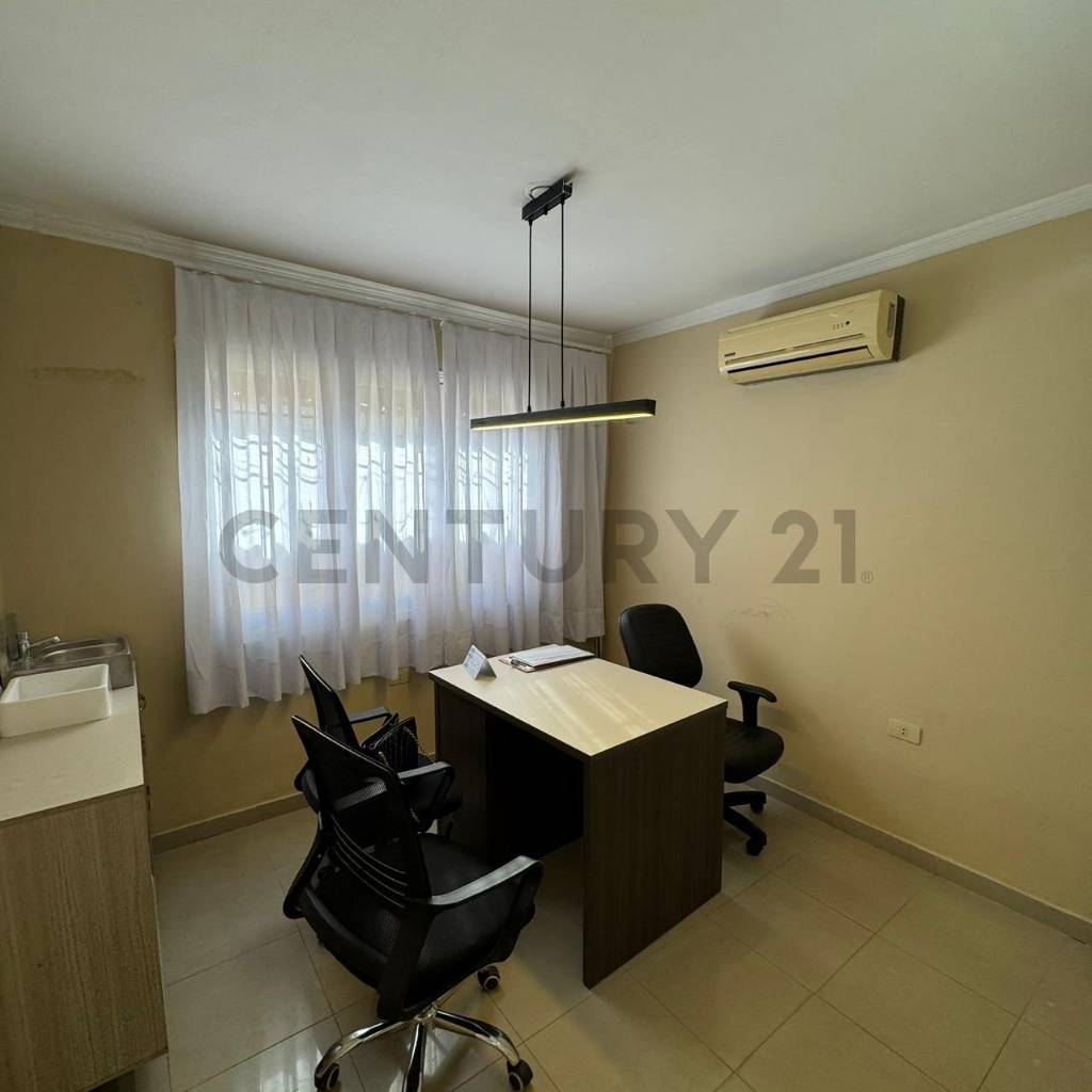 Casa en Venta – Barrio Mariscal Estigarribia, Asunción — foto 3