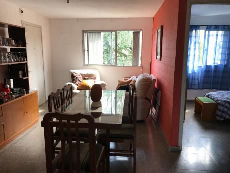 Oficina Sosa - Apto. En Complejo Botafogo, 3 Dorm. Muy Buen Estado