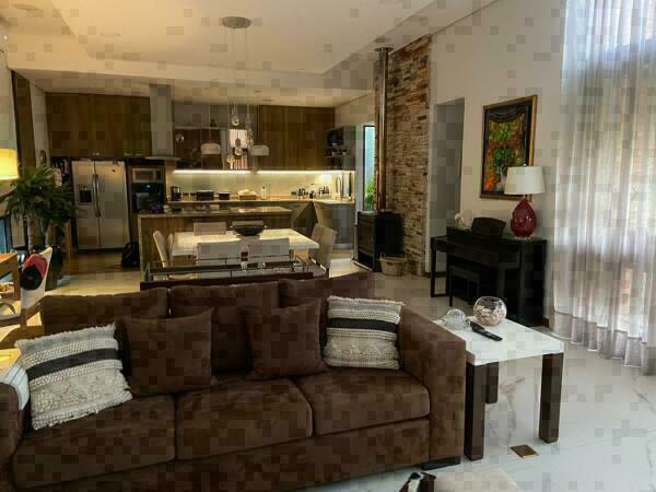 VENTA DE CASA en Surubi'i, Limpio — foto 3