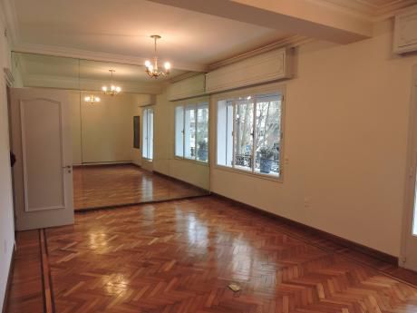 Apto 4 Dorm Y 3 Baños + Dorm Y Baño De Servicio - Muy Bueno - Julio Herrera Y 18