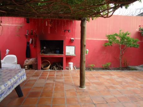 Casa En Venta Y O Alquiler Punta Gorda. Propiedad Horizontal Una Planta