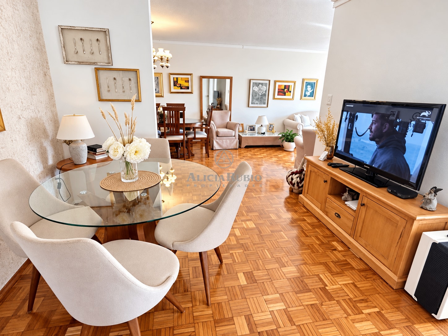 APARTAMENTO EN ALQUILER SIN MUEBLES. SIN GARAJE. DISPONIBLE A PARTIR DEL 1º DE OCTUBRE · Foto 2