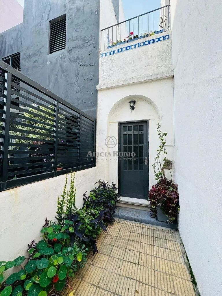 VENTA APARTAMENTO CON RENTA EN POCITOS – 1 DORMITORIO + ESCRITORIO