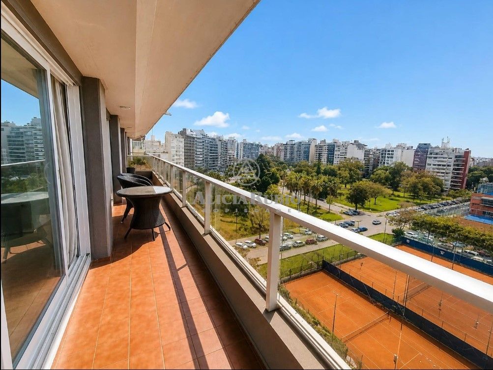 PENTHOUSE LEYENDA PATRIA Y ORGAZ. 312 MTS TODO RECICLADO 2023!!! GJE X 3 Autos. ESTUFA LEÑA - PARRILLERO.
