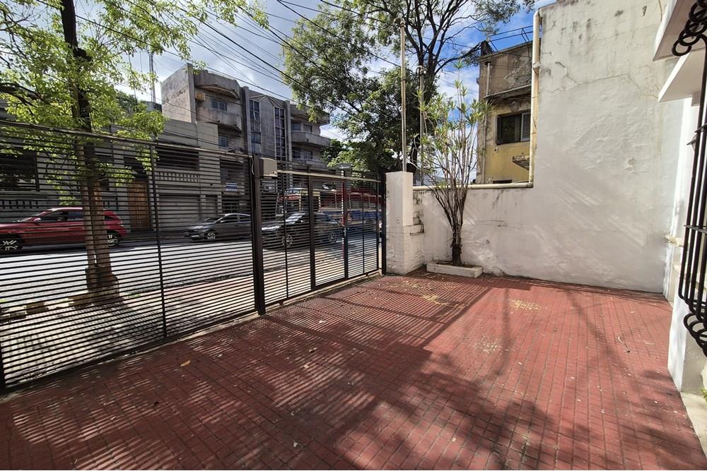 VENTA DE CASA COLONIAL EN EL CENTRO DE ASUNCIÓN — foto 2