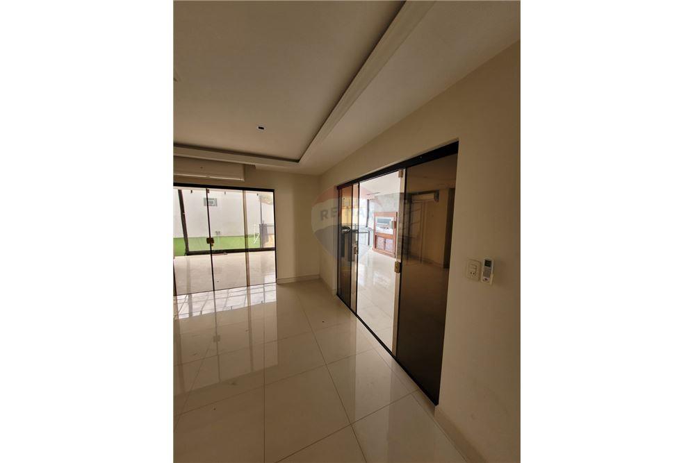 INCREIBLE CASA EN ALQUILER EN PLENO CENTRO — foto 3