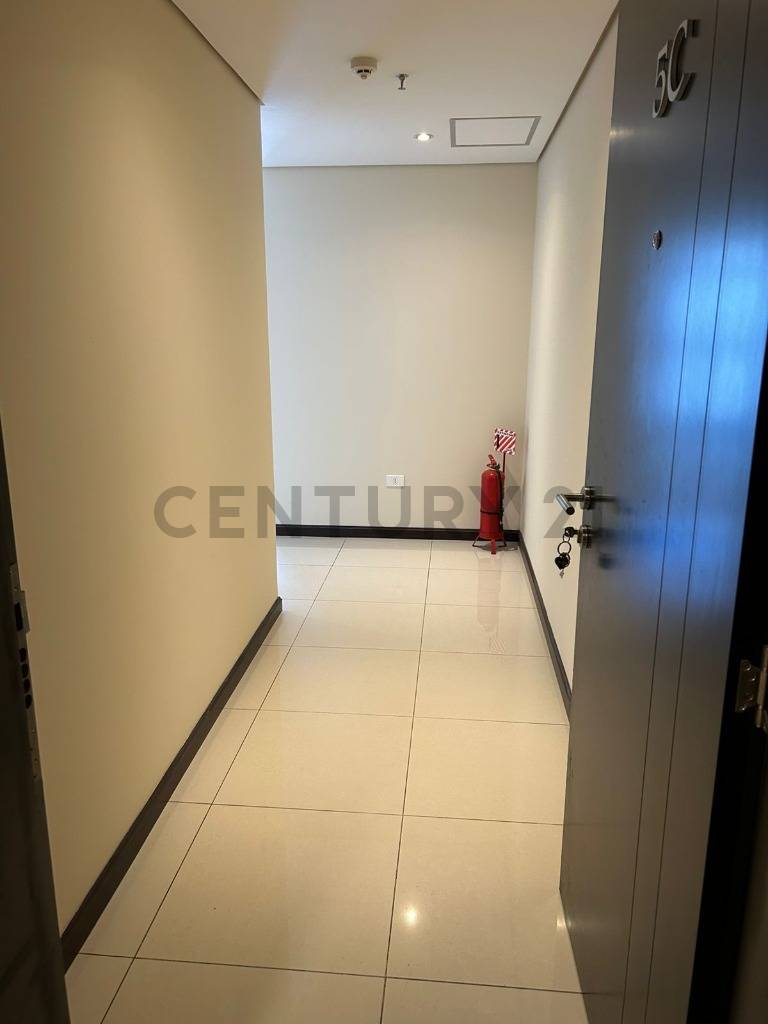 Alquiler Vivienda u Oficina a 200 mtrs. de Shopping del Sol — foto 2