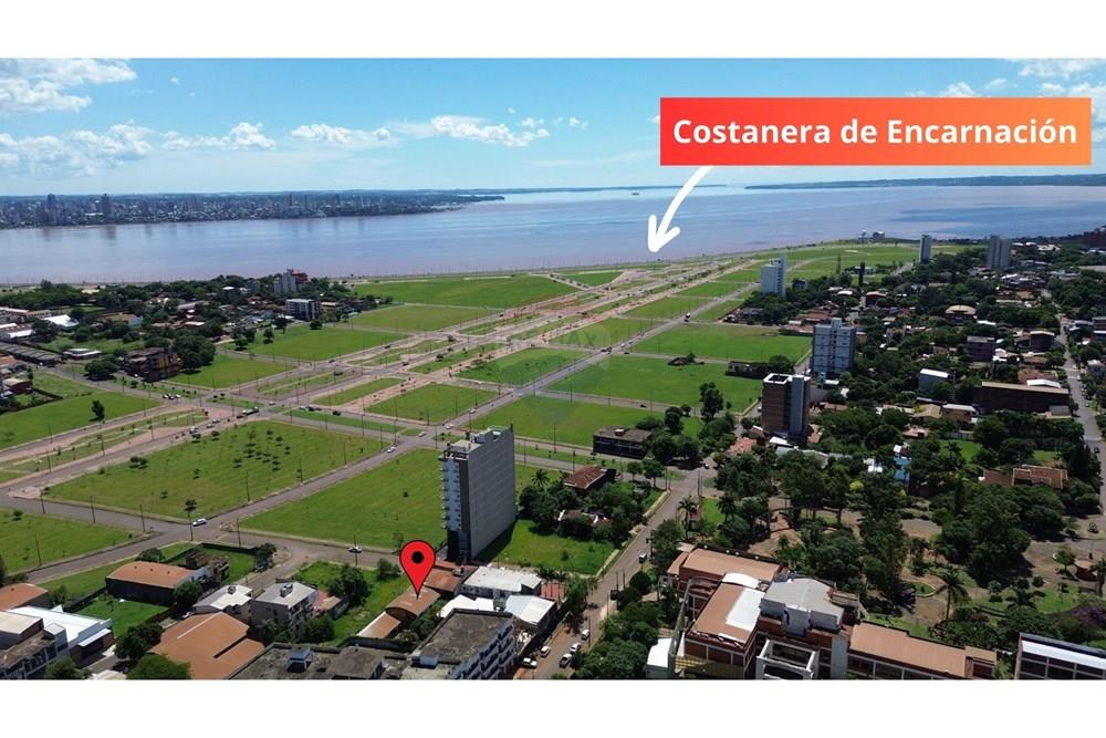 Vivienda con amplio salón comercial — foto 3