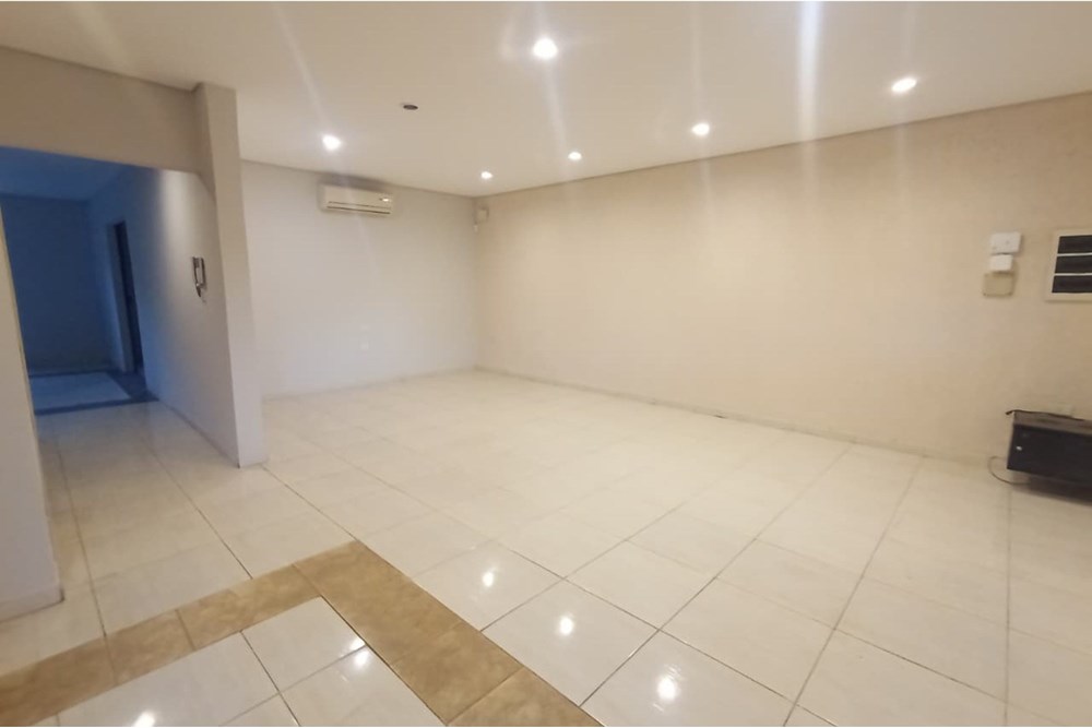 ALQUILO CASA EN LAMBARE — foto 3