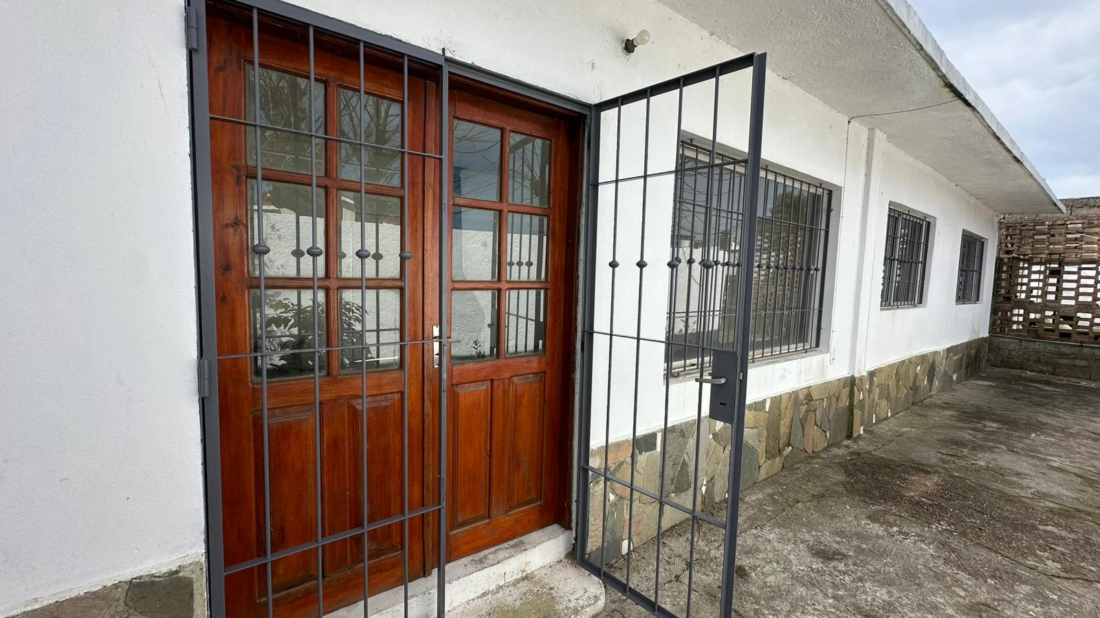 Cómoda Casa De 2 Dormitorios En Shangrila Sur