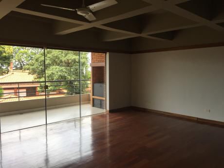 Alquilo Departamento De Un (1) Dormitorio En Barrio Mburicao