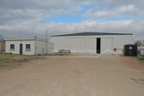 Venta Deposito Y Terrenos Paso De La Arena