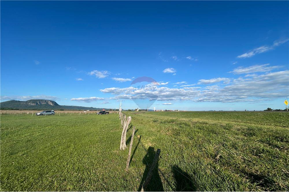 Importante Terreno de 4.554 m² en Esquina sobre Ruta Paraguarí - Villarrica — foto 3