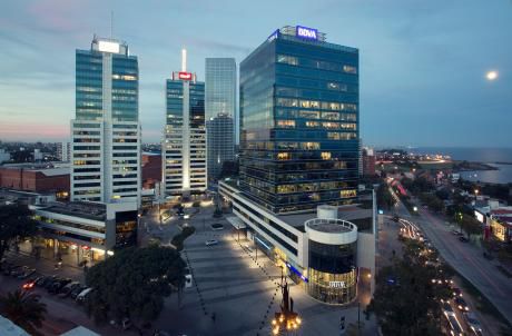 Venta Apartamento 2 Dormitorios Pocitos Nuevo Garaje