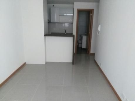 Alquila Apto De 1 Dorm Y Gge En Cordon A Estrenar