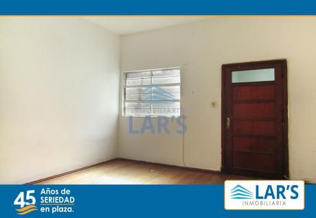 Apartamentos En La Comercial