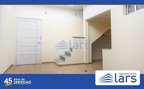 Apartamentos En La Comercial