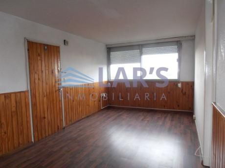 Apartamentos En Malvín Norte