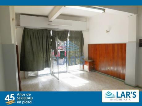 Locales Comerciales En Cordón