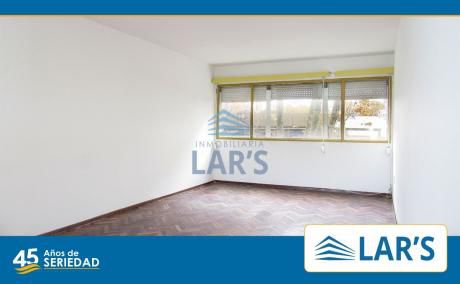 Apartamentos En Tres Cruces