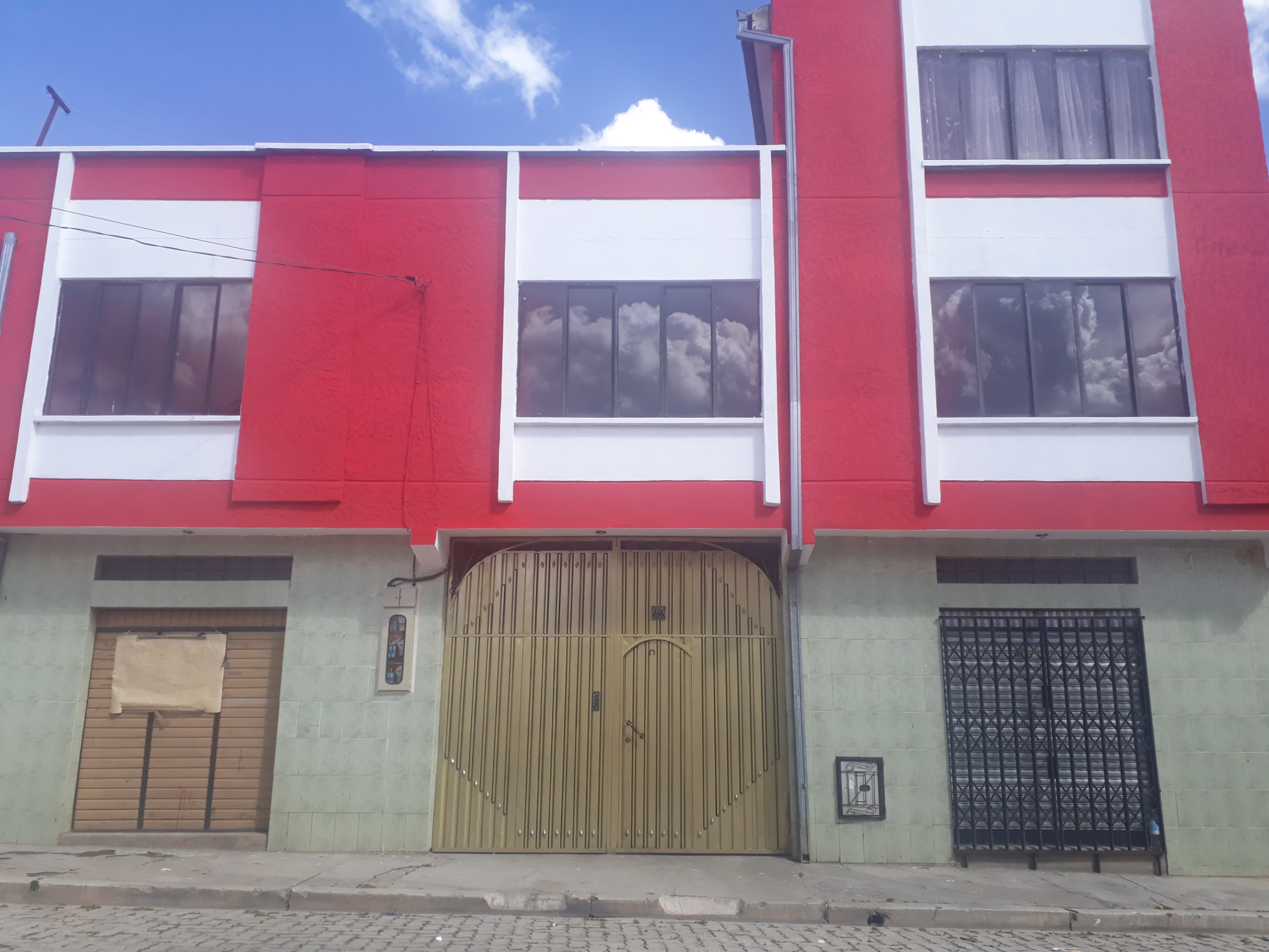 Propiedad En Muy Buenas Condiciones Y Cerca A La Avenida 