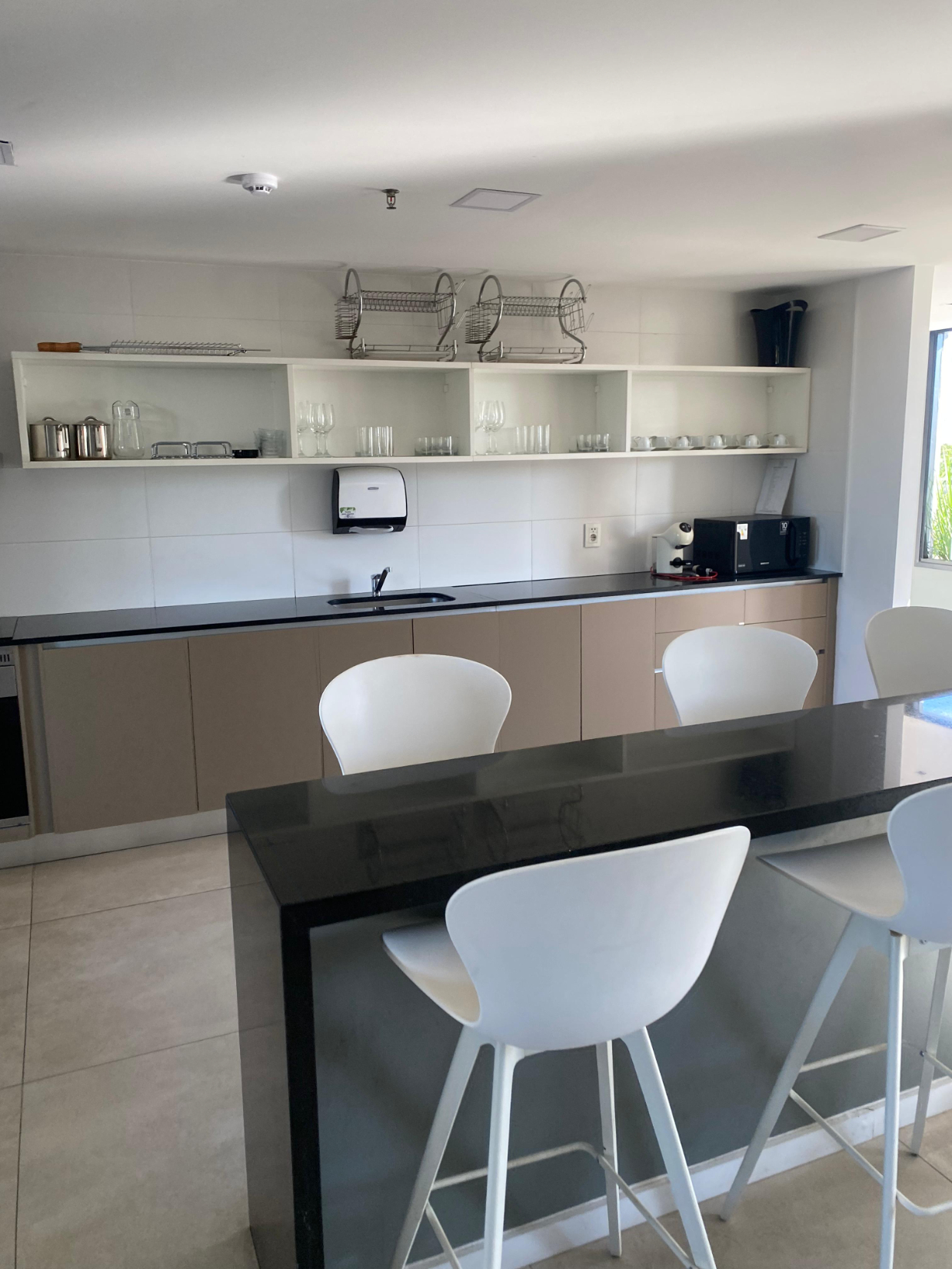 DEPARTAMENTO PREMIUM EN BARRIO MBURUCUYA — foto 3