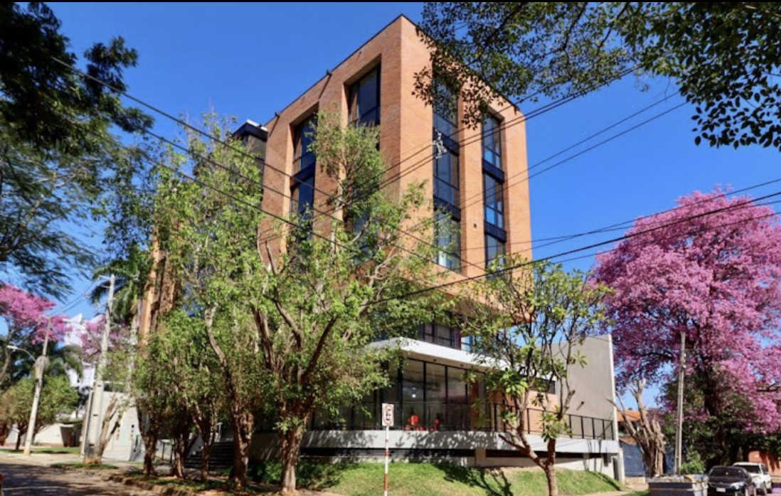 Increible Semipiso De 2 Suites En Edificio De Categoria — foto 2