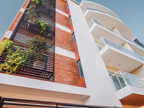 Alquiler De Un Hermoso Departamento En El Edificio Pilar