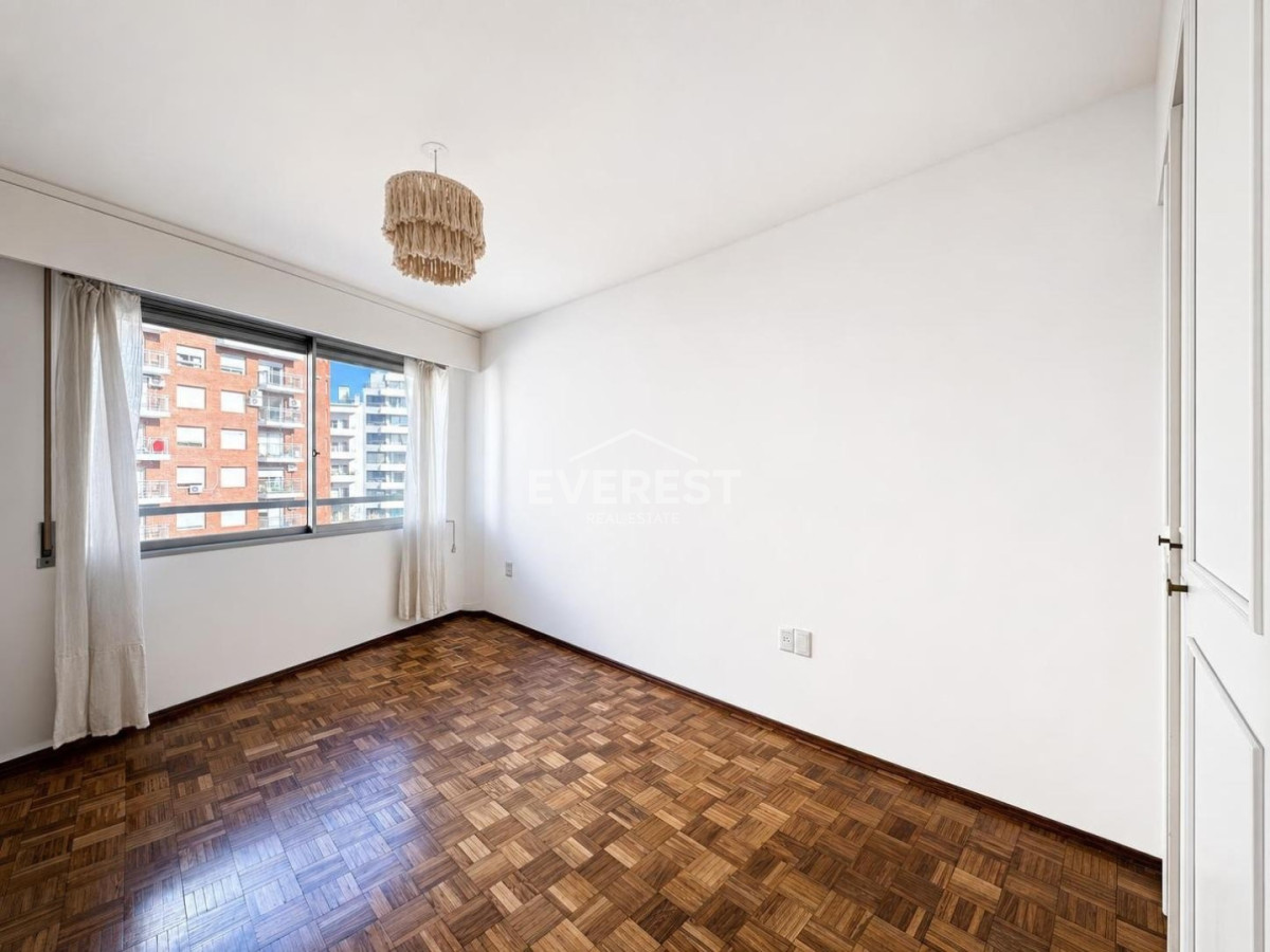 Alquiler Apartamento 2 Dormitorios Garaje Tres Cruces · Foto 11