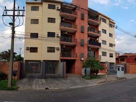 Vendo Departamento De 3 Dormitorios En El Edificio Vittoria