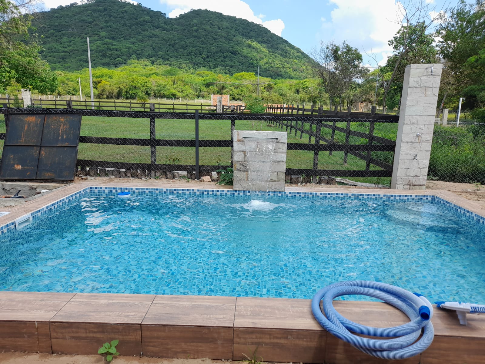 CASA EN VENTA – ECO BARRIO CERRO HU | — foto 2