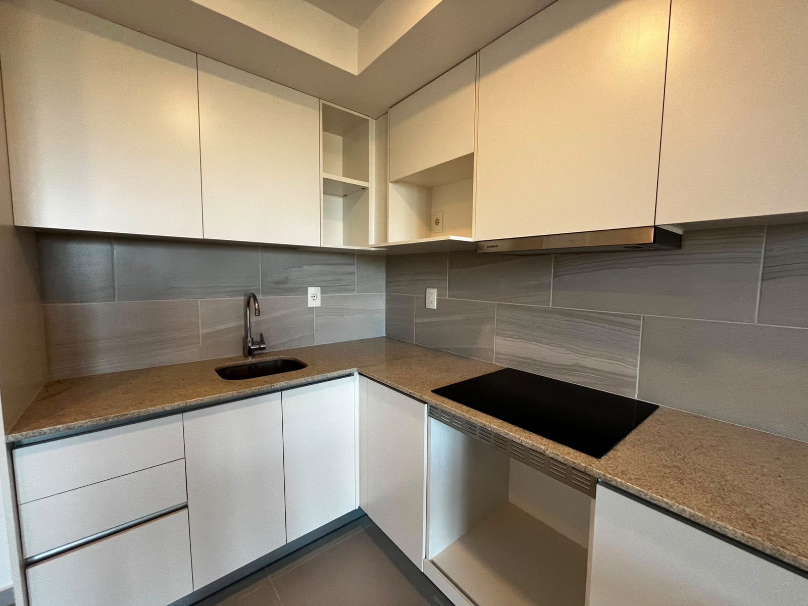 Departamento en alquiler en Las Mercedes, Asunción — foto 2