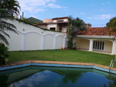 Alquilo Casa Para Oficina O Vivienda
