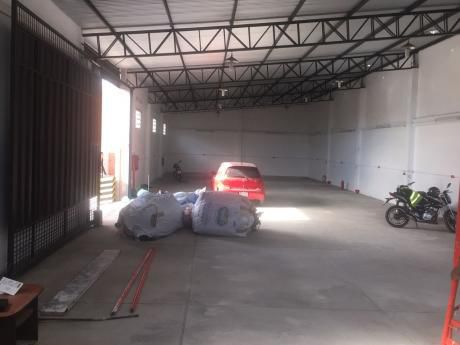 Alquilo Deposito Con Oficina Zona Loma Pyta