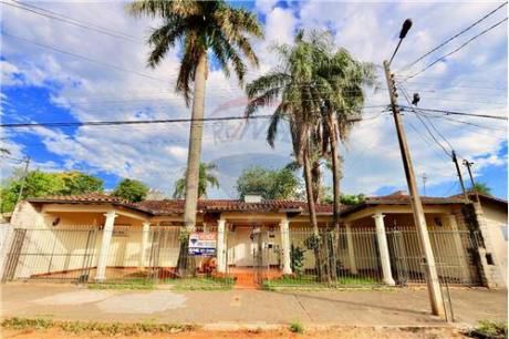 Venta Hermosa Y Amplia Casa En Buen Estado En Fernando Sur.