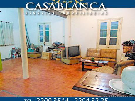 Casablanca - Casa Esquina Pasos De Agraciada