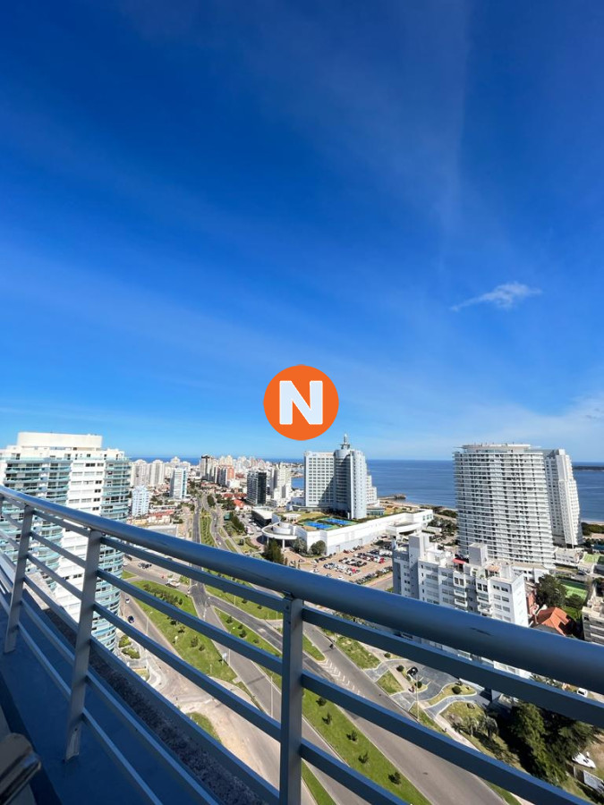 Apartamento en alquiler, mansa , Pent house 3 suites matrimoniales