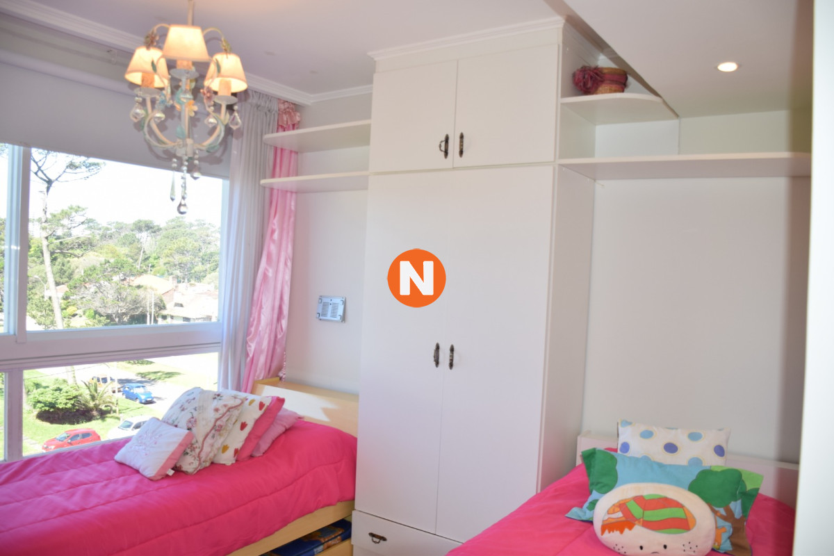 VENTA ALQUILER PUNTA DEL ESTE PRIMERA LINEA MANSA · Foto 11