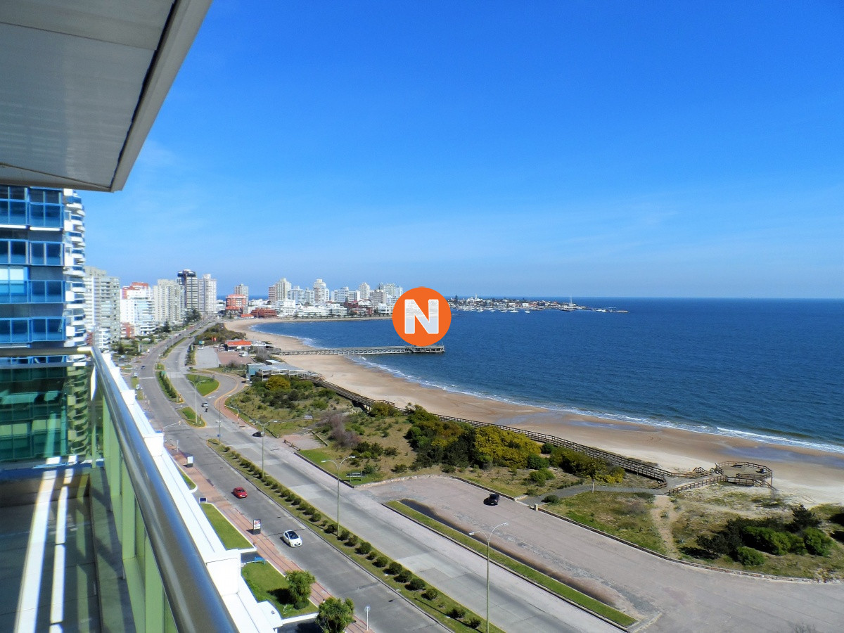 Apartamento en Alquiler, Mansa, Punta del Este, 3 Dormitorios.