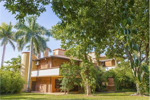 Residencia en terreno 2580m2 Zona Quinta Ycuá Satí — foto 2