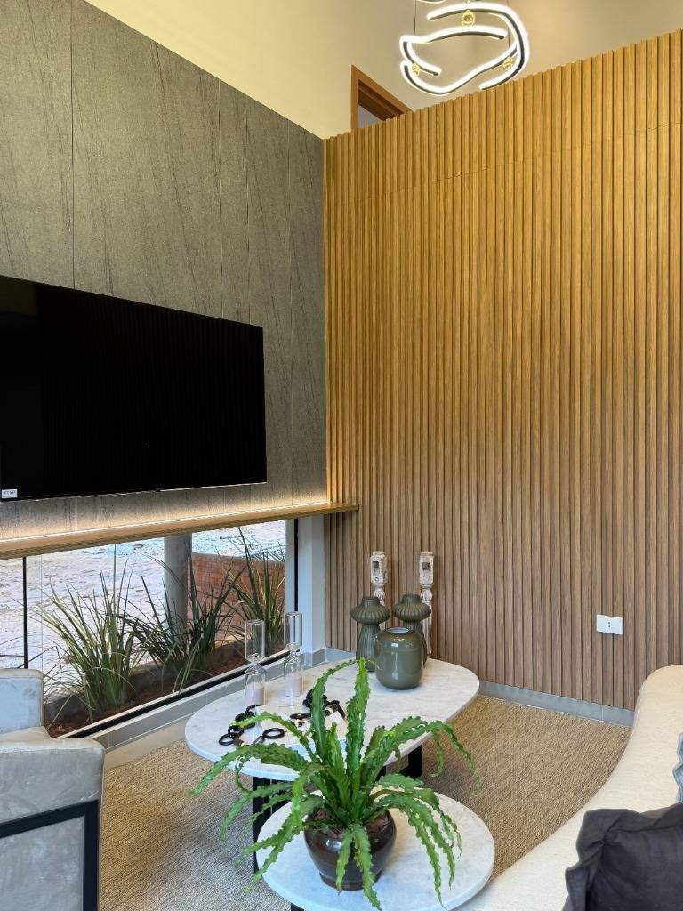 VENDO RESIDENCIA EN LUQUE — foto 3
