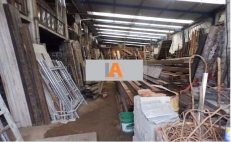 Local De 1400 M2 Con Entrada P/camión PróX. Amézaga