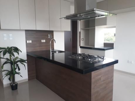 Hermoso Departamento Semi Equipado En Alquiler
